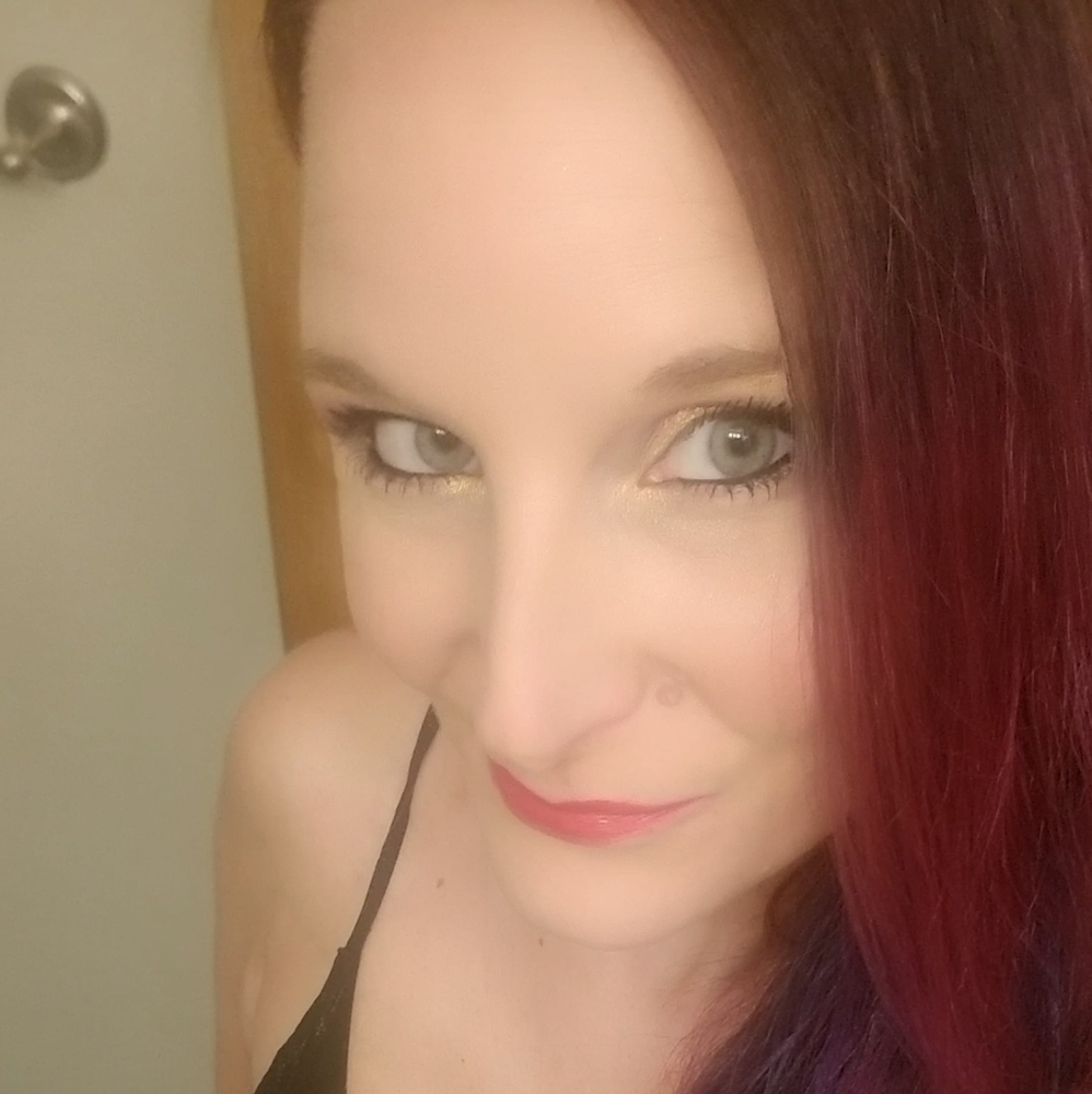 Meet your Posher, Stacie